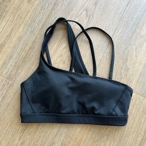 Hollister sports bra